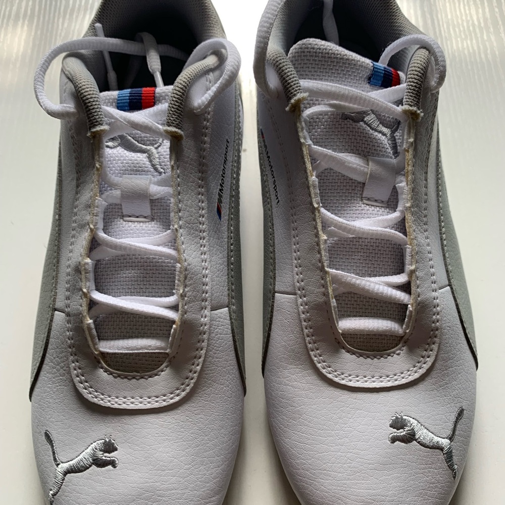 Puma White and Gray Streamlined Sneakers